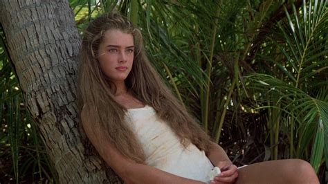 blue lagoon nude scene|Brooke Shields, Christopher Atkins on Blue Lagoon nudity。